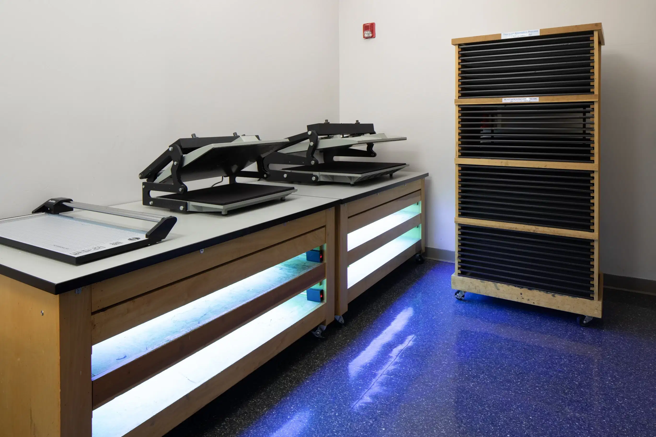 Drying racks and light tables