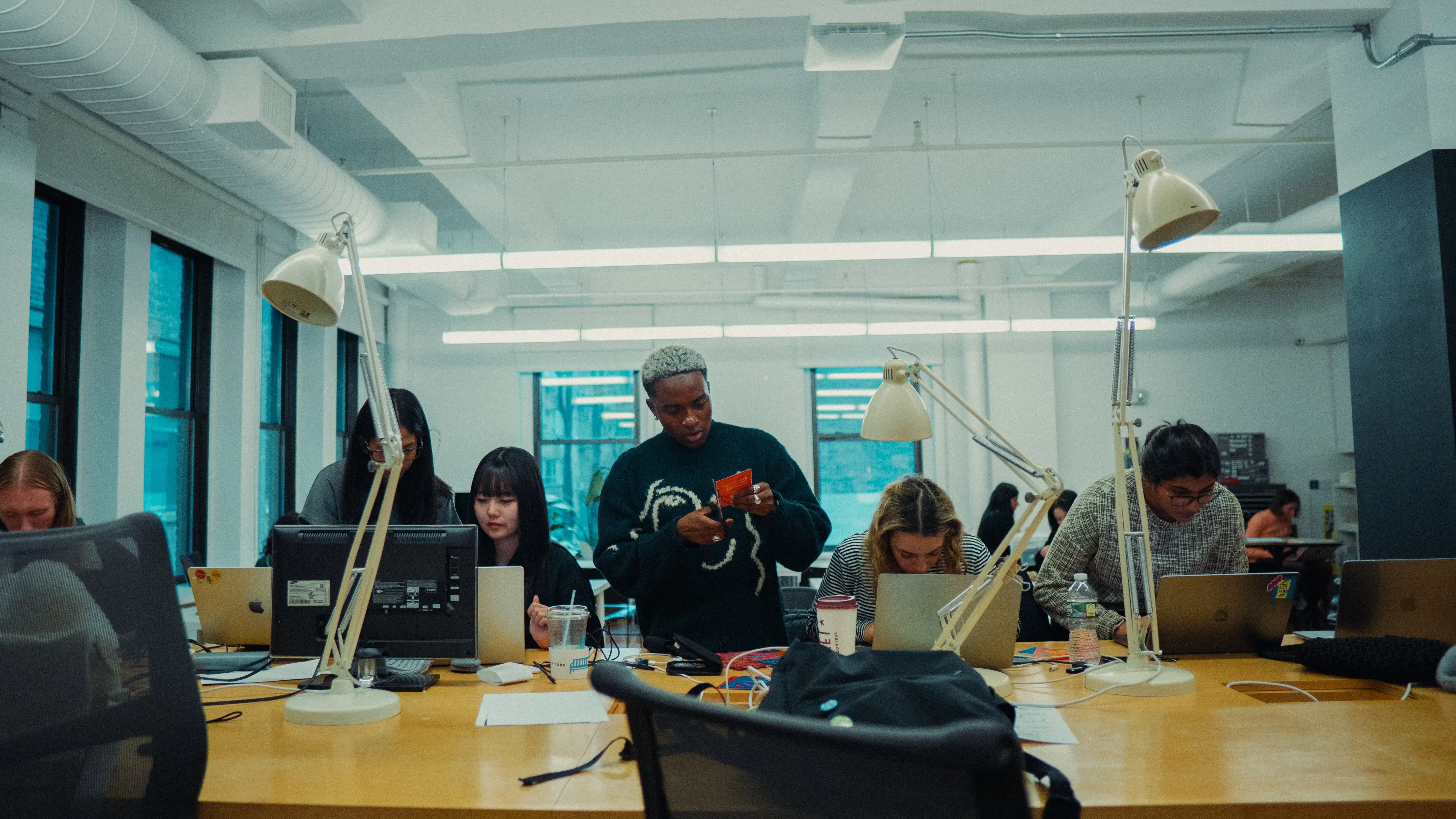 Students working on their projects in the ixD studio. 